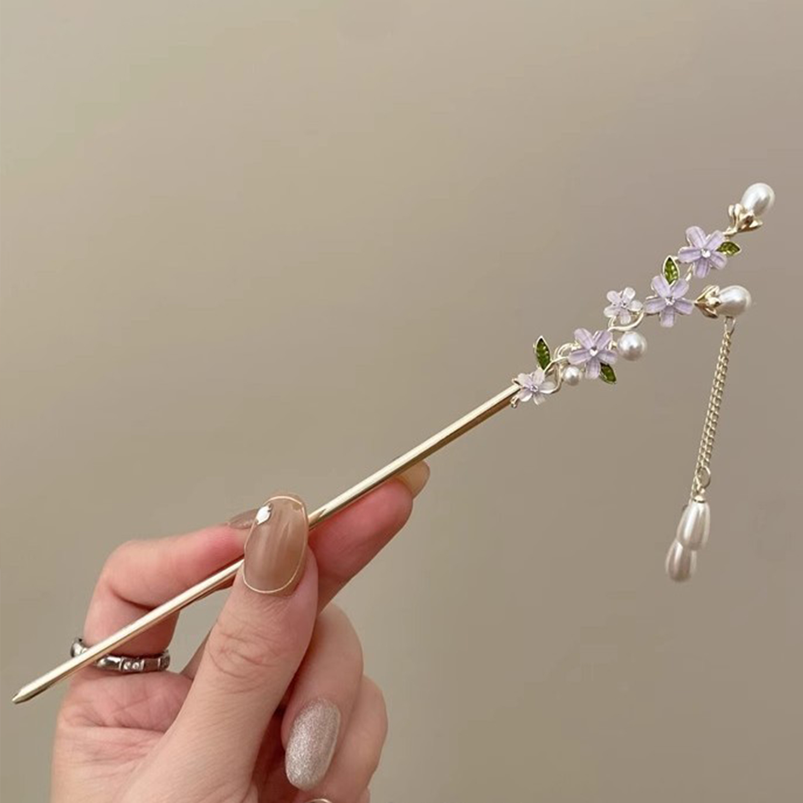 안전하게 고정되는 헤어 스틱, 웨딩 파티에 어울리는 우 - Event Suppliers 리뷰 및 가격